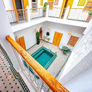 https://riad-la-croix-berbere.marrakeshhotelsmorocco.com